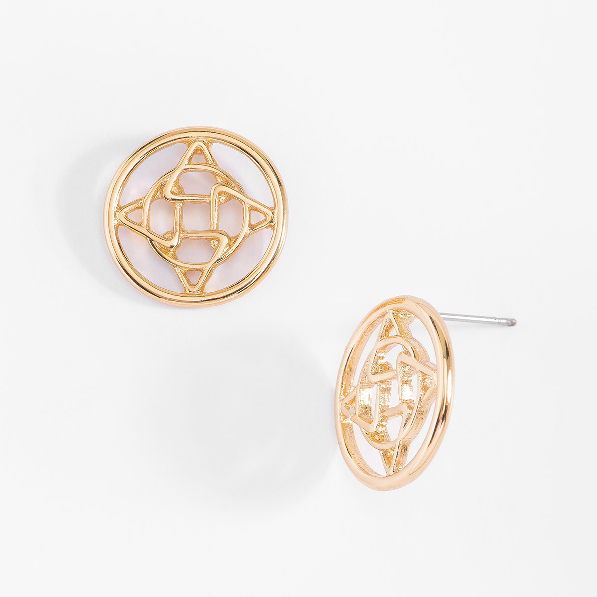 Elegante Arete Circular de Baño de Oro