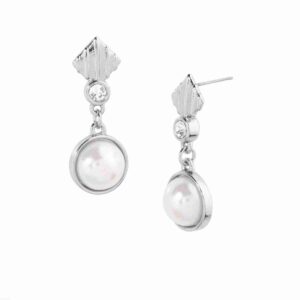 Elegante Arete Colgante de Baño Platino con Perla Fantasía